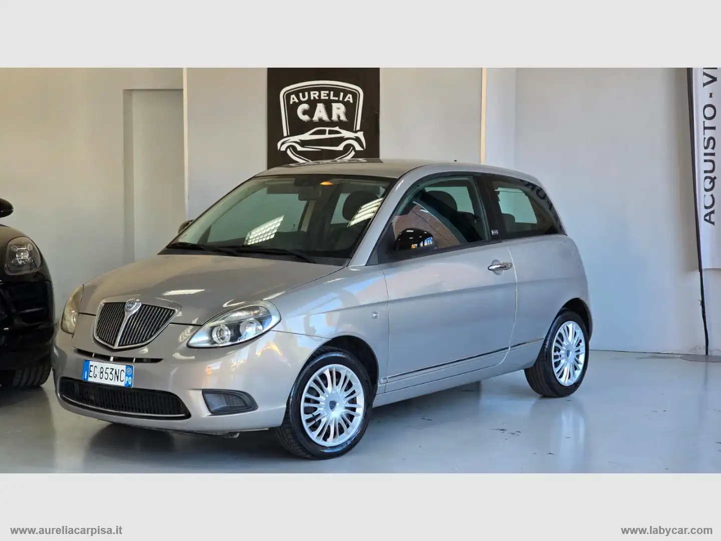 Lancia Ypsilon 1.2 69 CV Diva Oro - 1