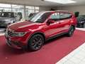 Volkswagen Tiguan Allspace NAVI+LED+PANO+KAM+VIRTUAL+7SITZE Rot - thumbnail 1