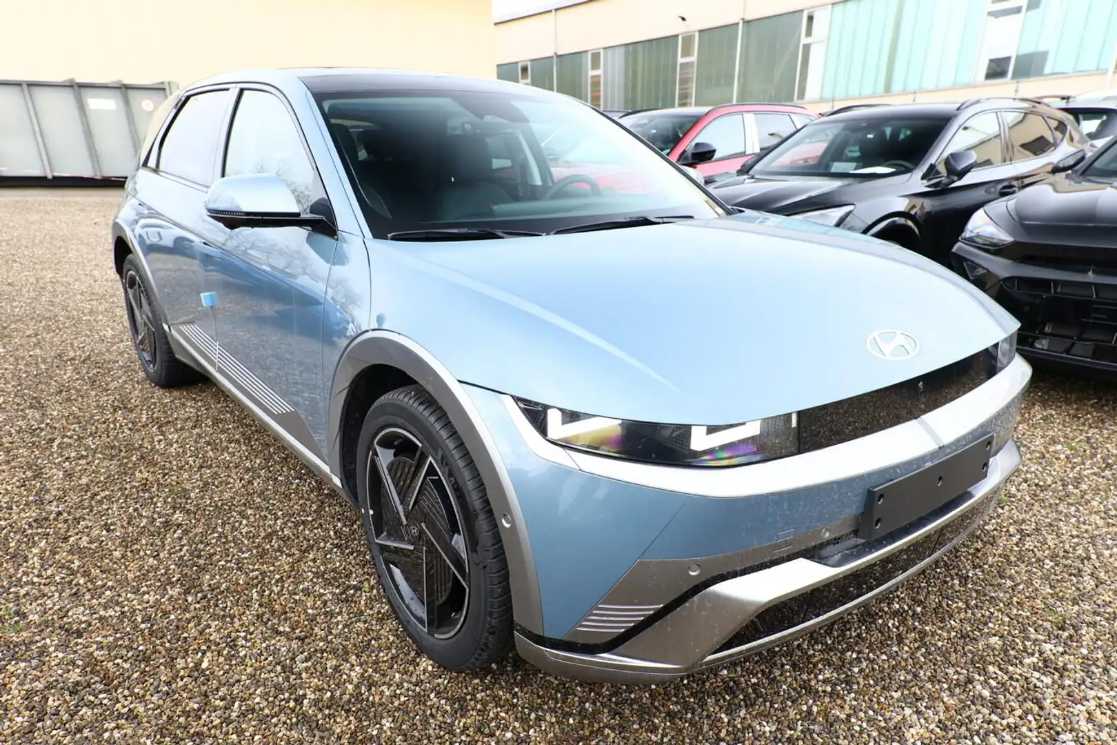 Hyundai IONIQ 5 Uniq 84kWh MY26 Pano RelaxP 360Kam Bose 168 kW ... Blau - 2