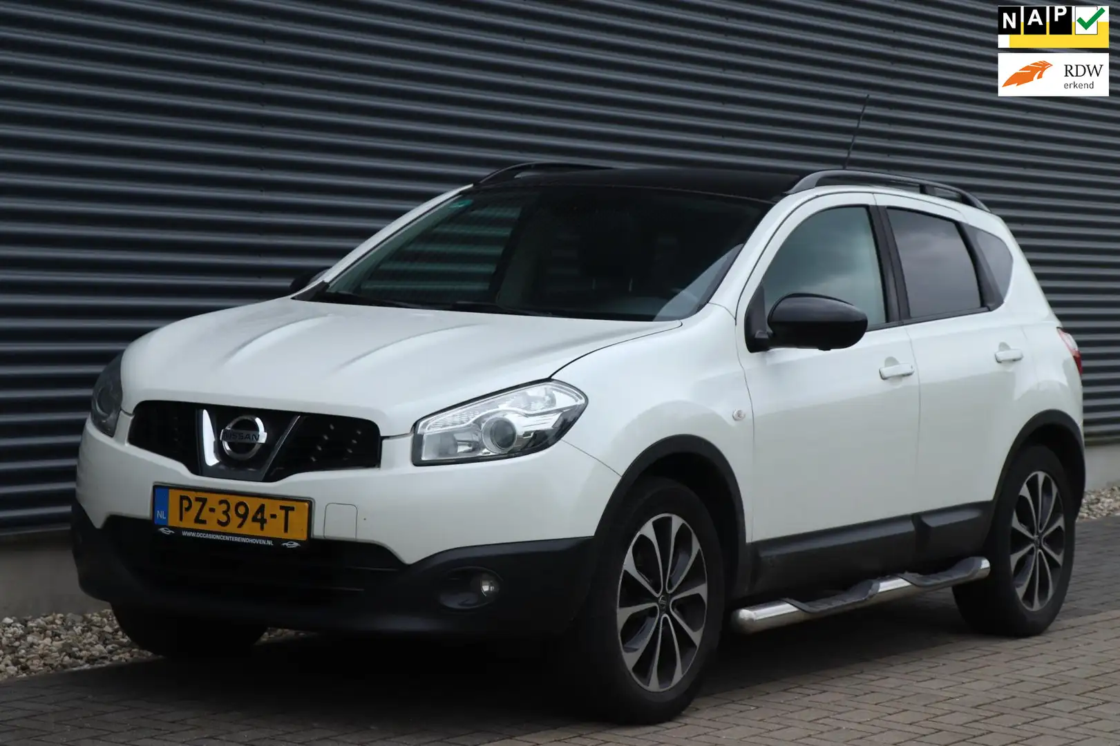 Nissan Qashqai 1.6 Tech View Bílá - 1