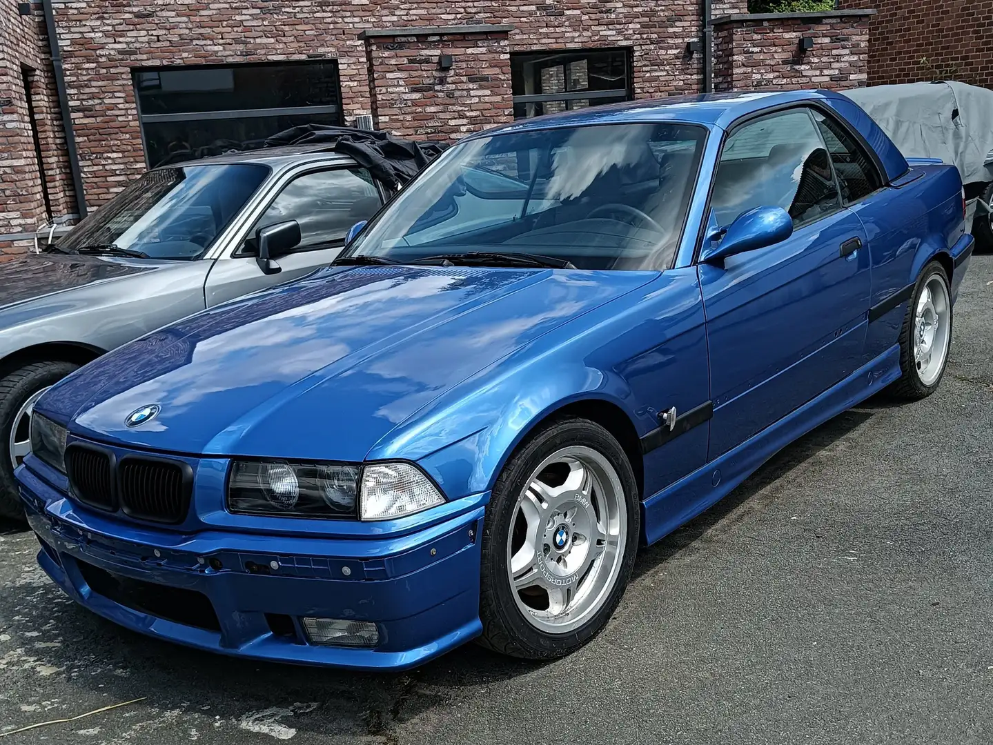 BMW M3 M 3 e36 3.2 Estoril blue Bleu - 1