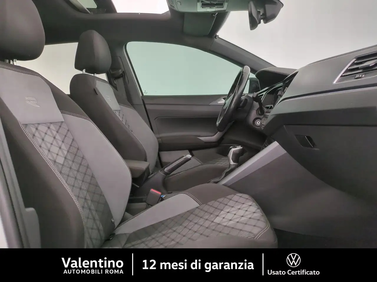 Volkswagen Taigo 1.0 TSI DSG R-Line 13