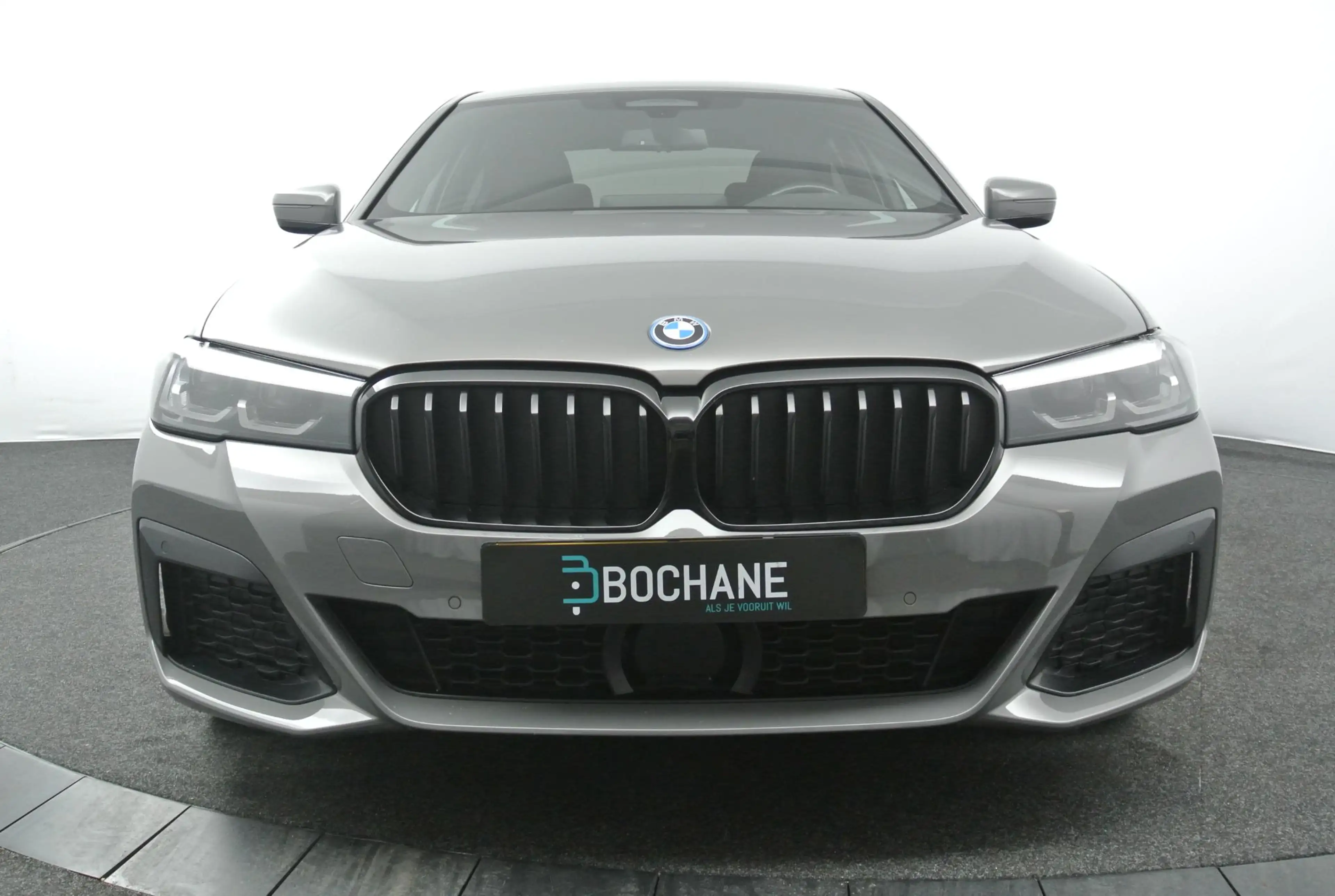 BMW 545 5-serie 545e xDrive M-Sport | Shadow Line | Parkin — photo 19