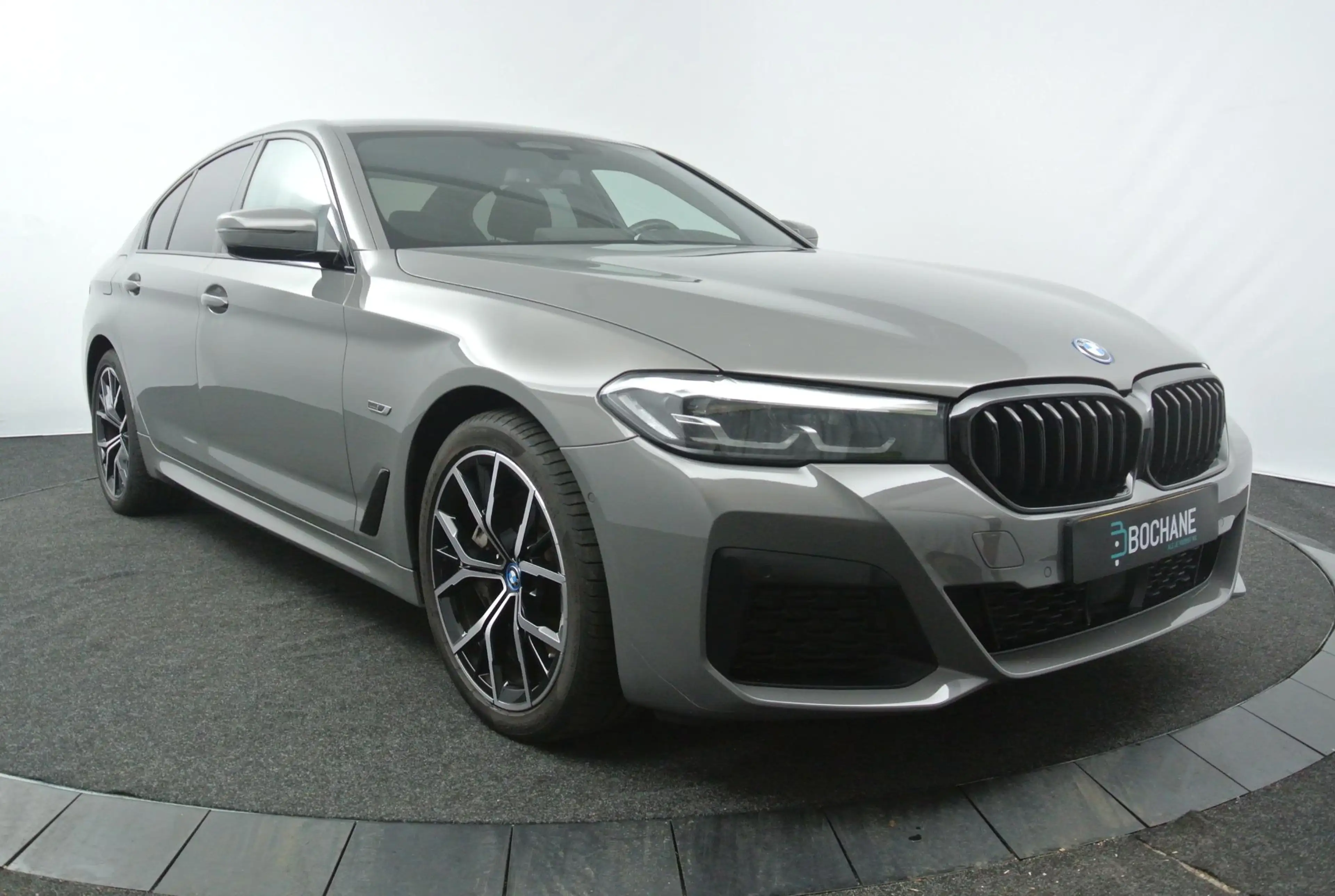 BMW 545 5-serie 545e xDrive M-Sport | Shadow Line | Parkin — photo 5