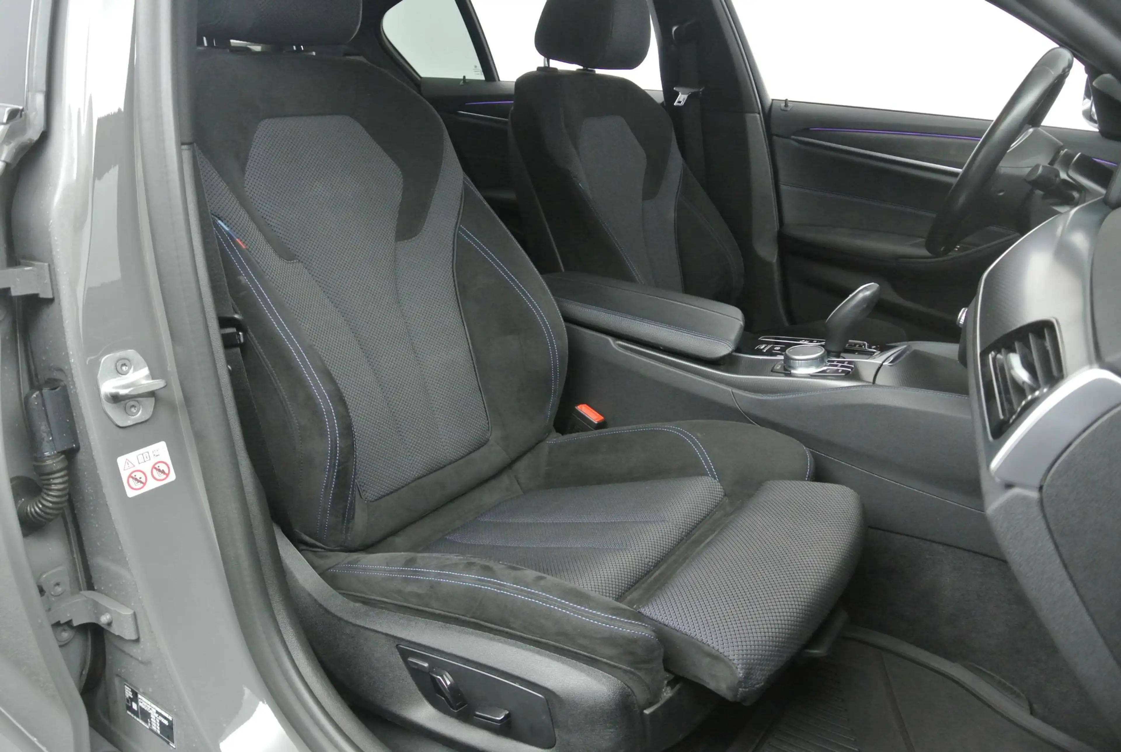 BMW 545 5-serie 545e xDrive M-Sport | Shadow Line | Parkin — photo 12
