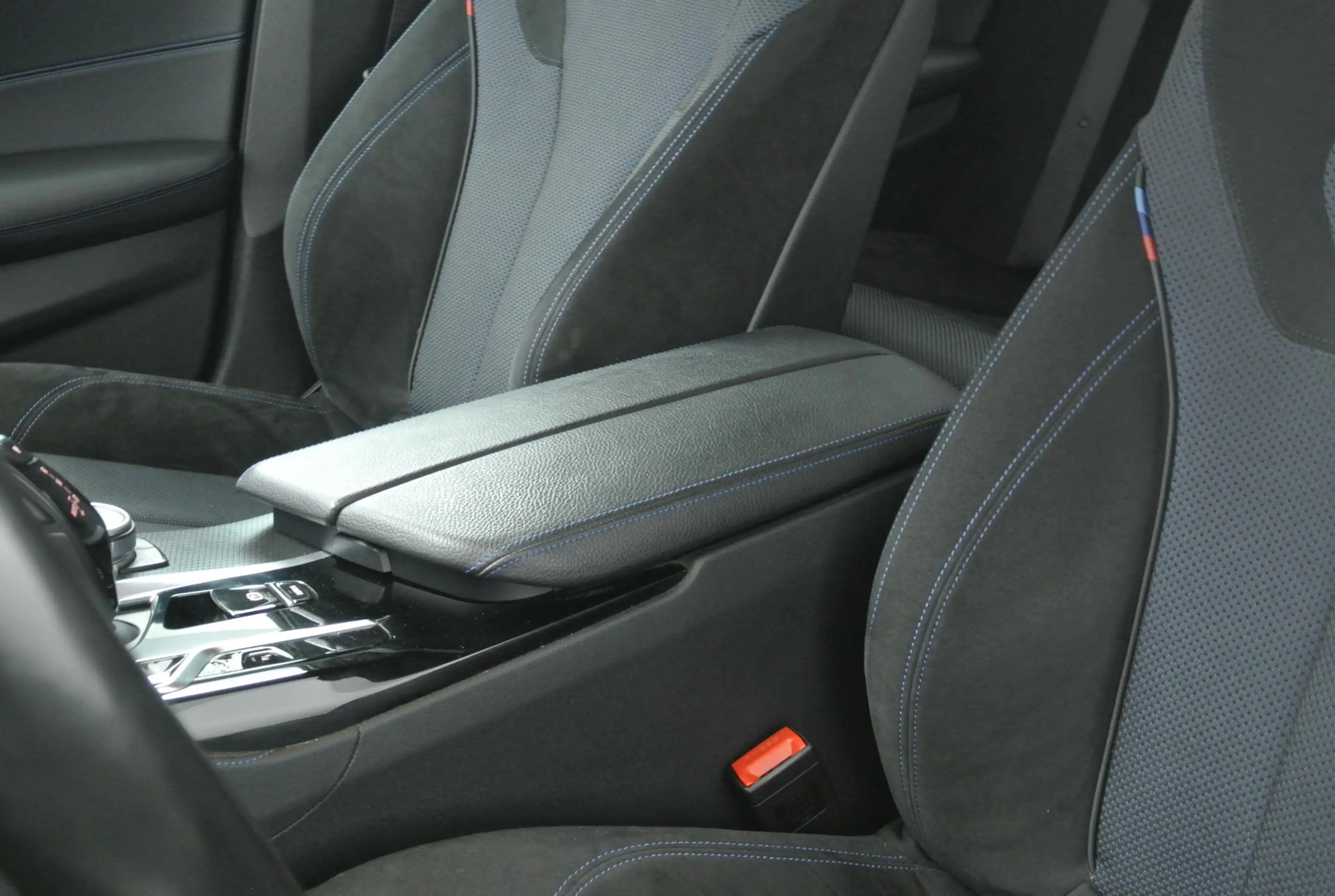 BMW 545 5-serie 545e xDrive M-Sport | Shadow Line | Parkin — photo 10