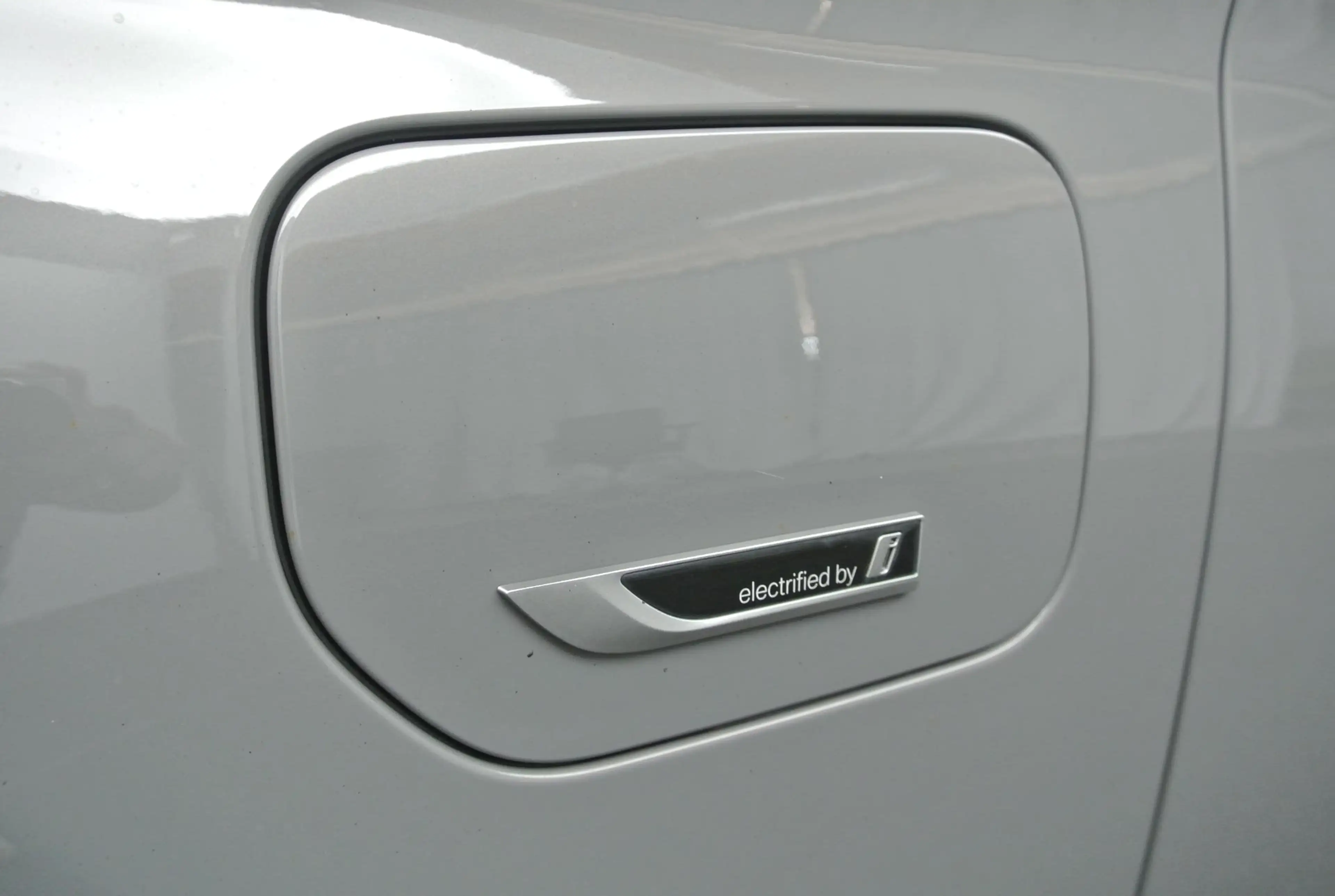 BMW 545 5-serie 545e xDrive M-Sport | Shadow Line | Parkin — photo 43