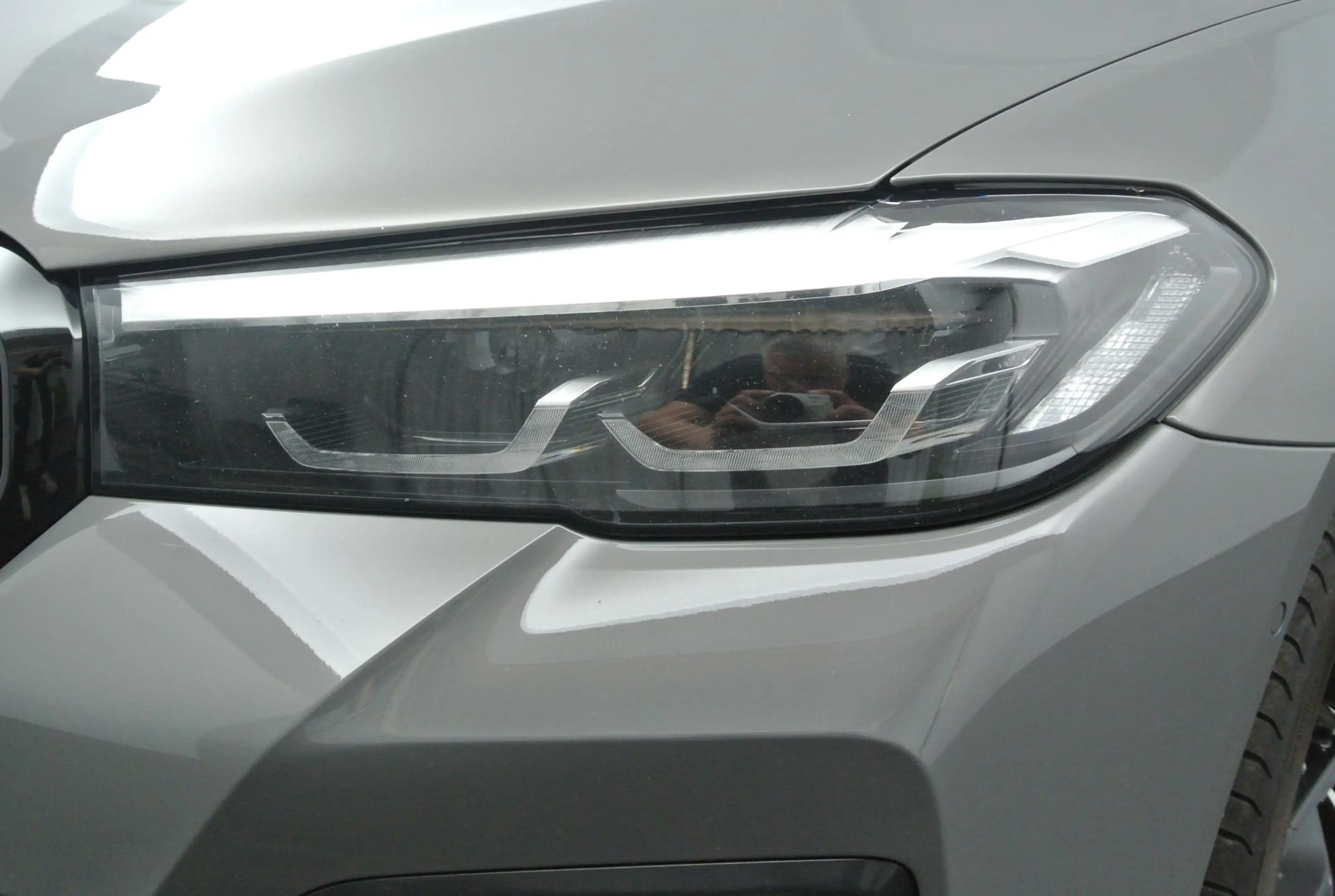 BMW 545 5-serie 545e xDrive M-Sport | Shadow Line | Parkin — photo 45