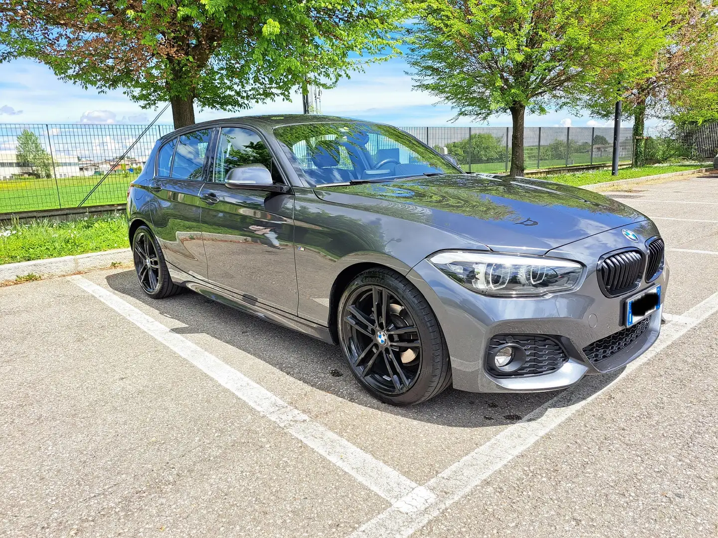 BMW 118 118d Msport shadow edition - 2