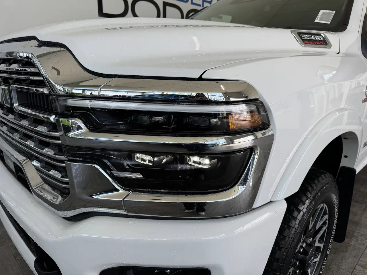 RAM 3500 снимка RAM 3500