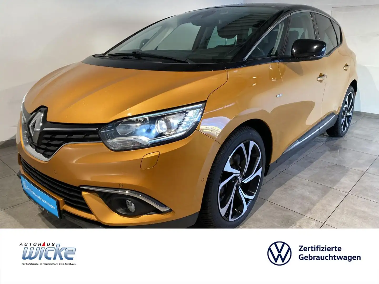 Renault Scenic IV 1.2 BOSE Edition NAVI KLIMA PANO Zwart - 1