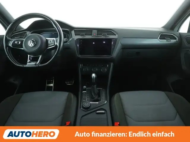Volkswagen Tiguan Allspace view 12
