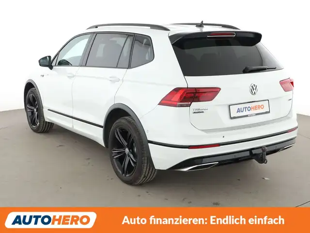 Volkswagen Tiguan Allspace view 4