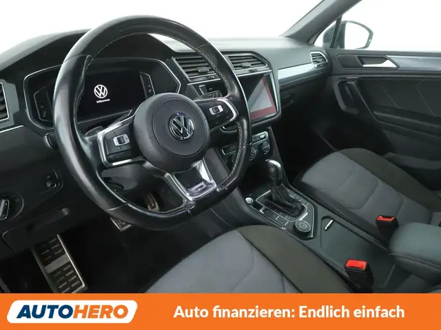 Volkswagen Tiguan Allspace view 11