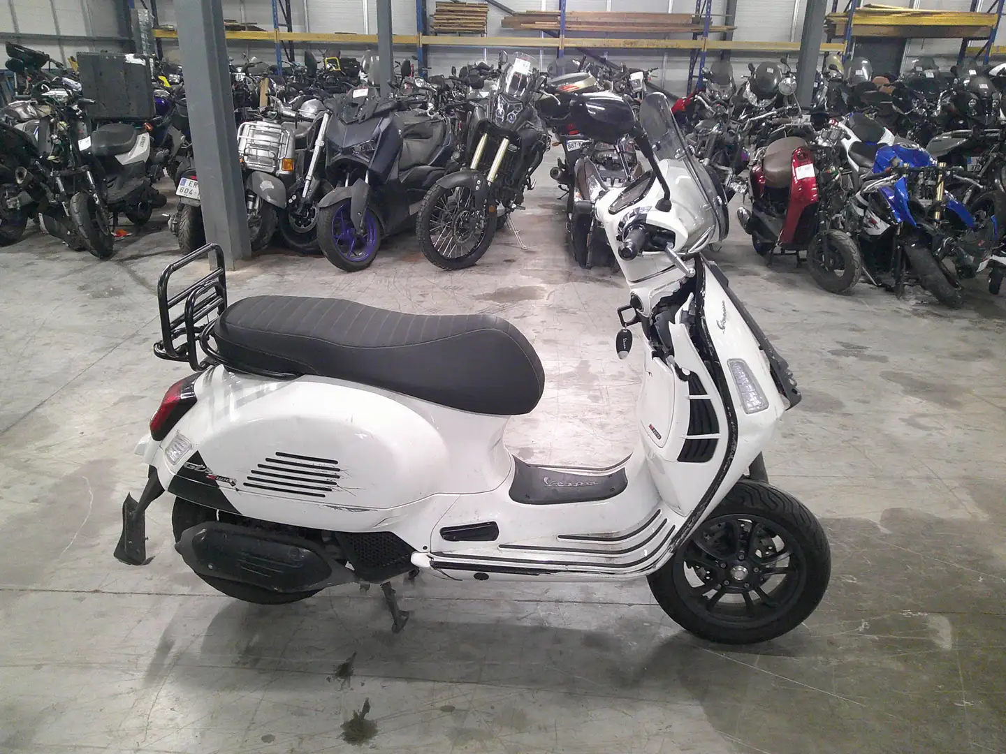 Vespa GTS 125 - 1