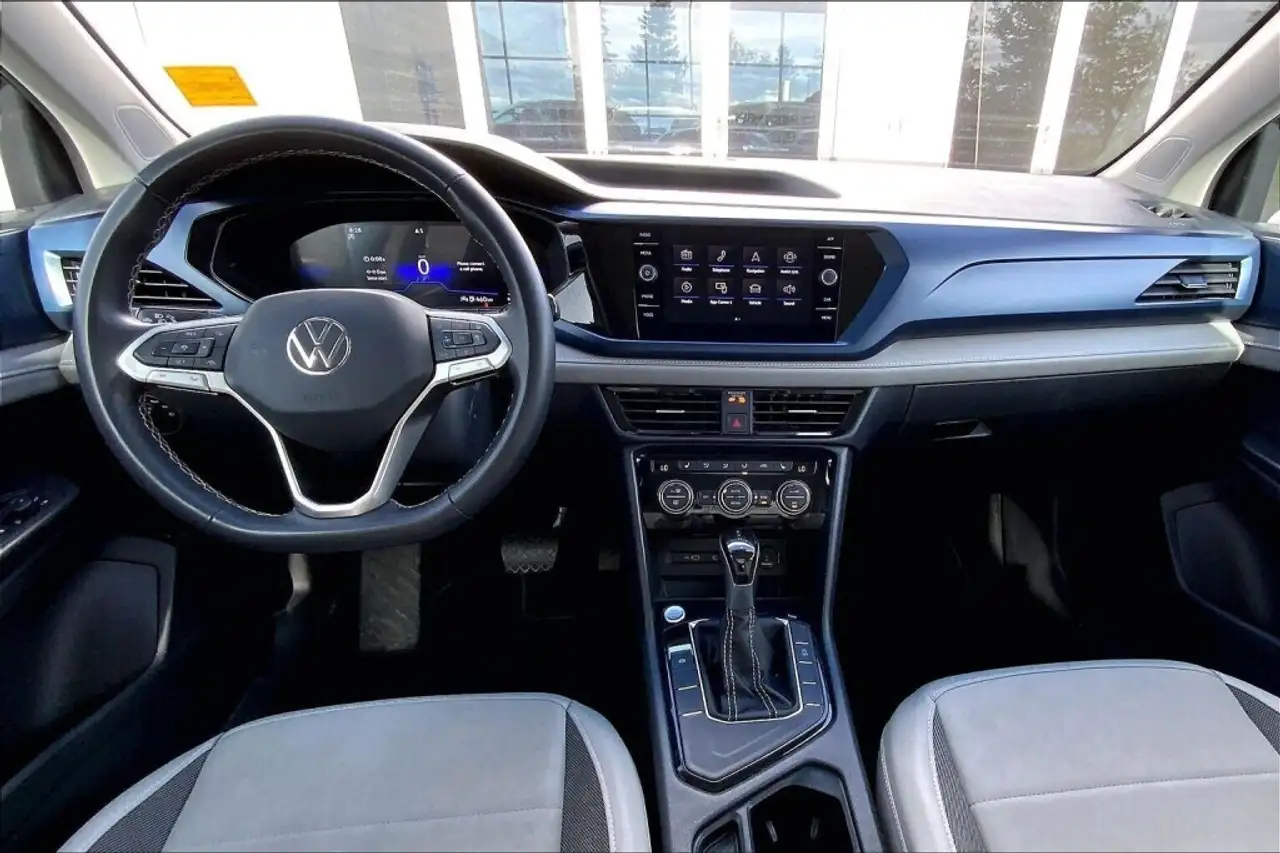 Volkswagen Taos photo Volkswagen Taos
