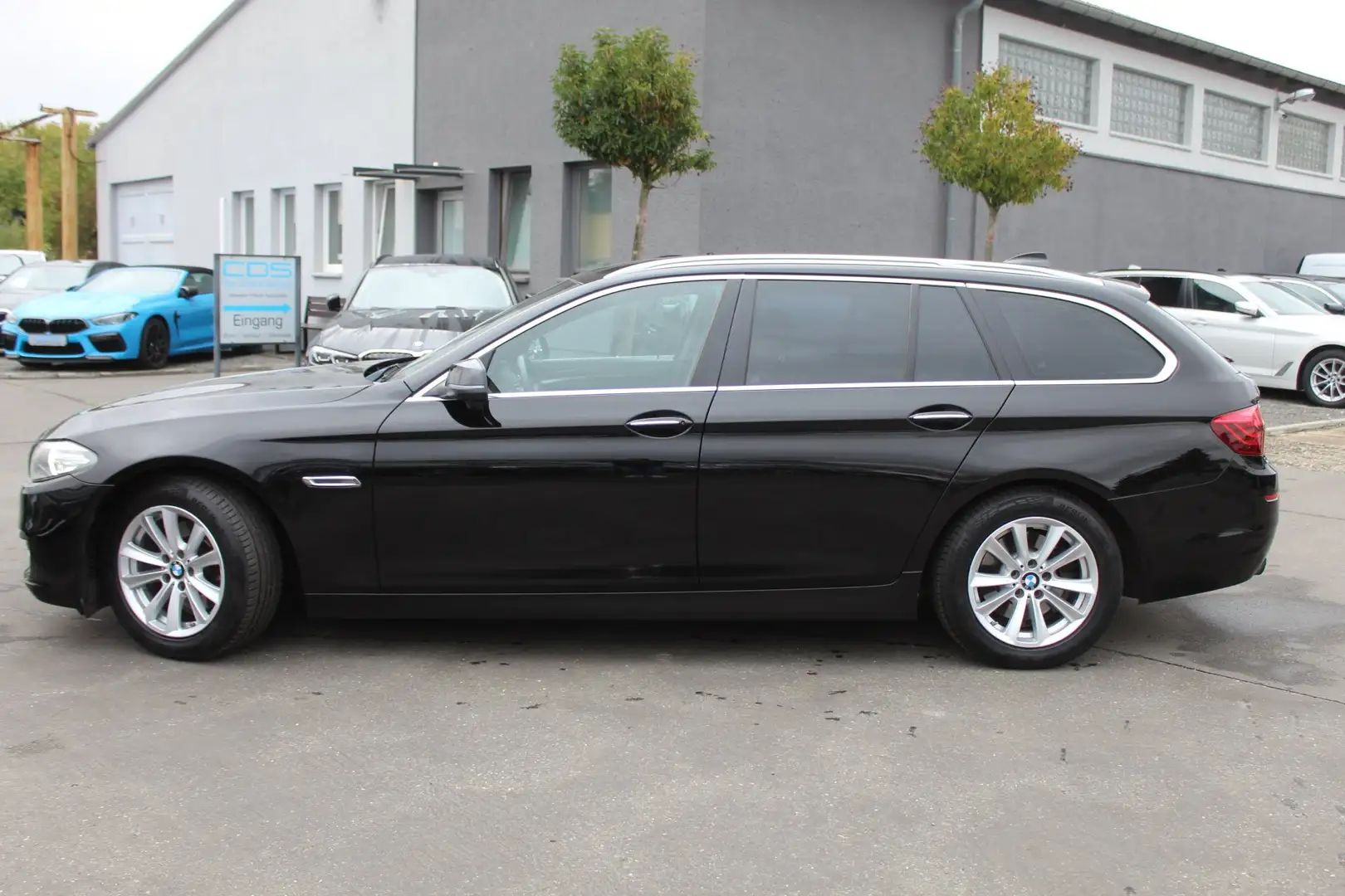 BMW 520 d Tour. Aut. +LEDER+HUD+AHK+Navi PRO+Hifi+ Schwarz - 1
