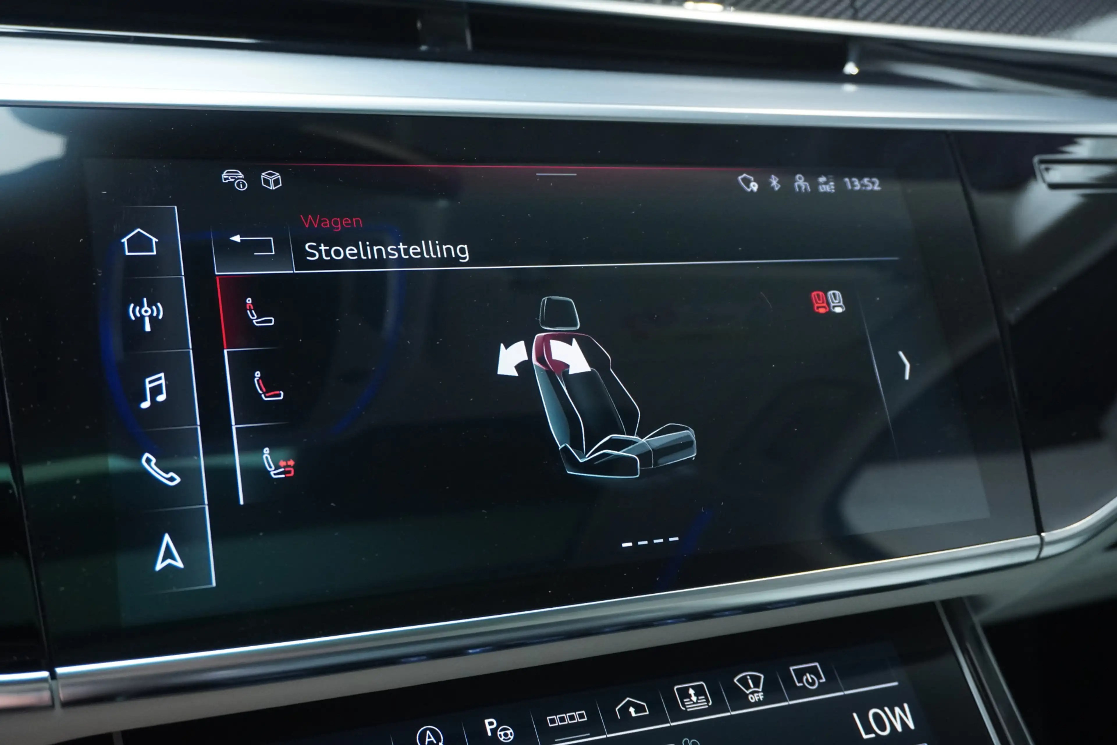 Audi A8 4.0 TFSI S8 Quattro / ABT / Audi-Exclusive / BTW a — photo 46
