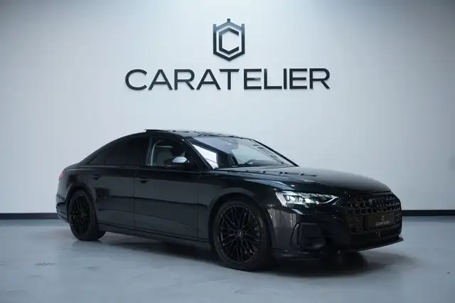 Audi A8 view 6