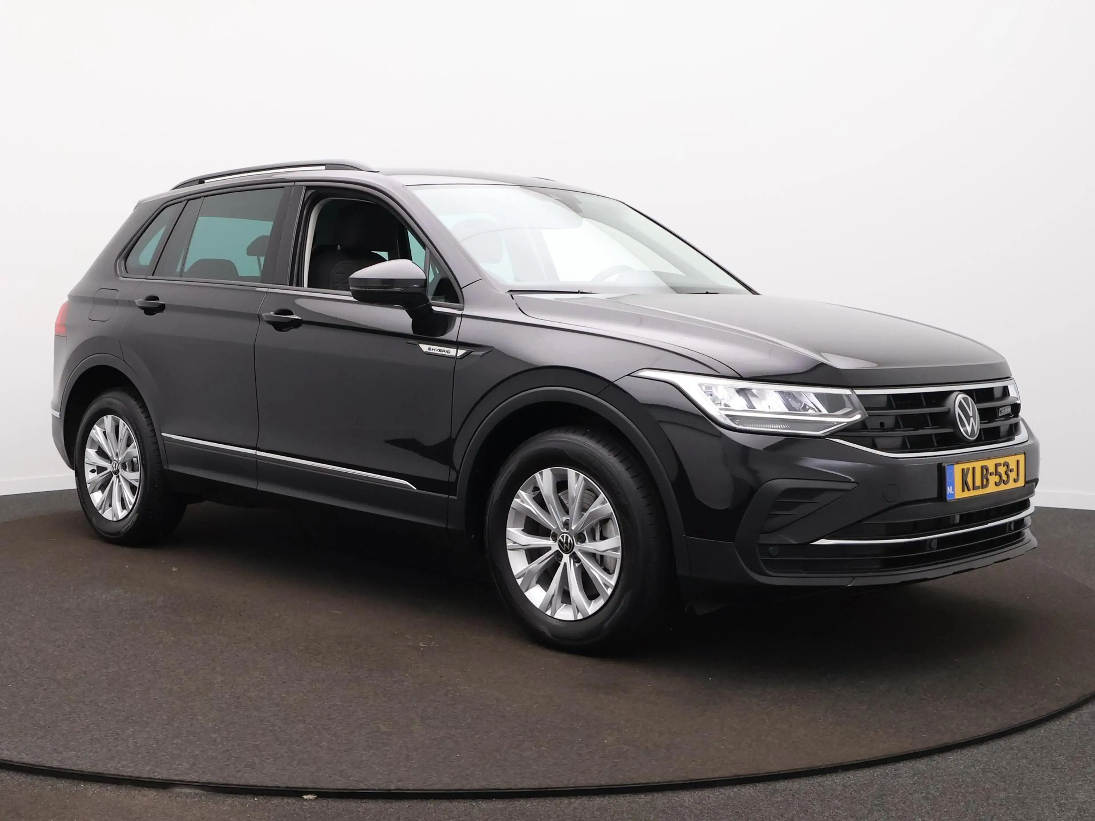 Volkswagen Tiguan 1.4 TSI eHybrid Life Automaat - Navigatie - Camera — photo 3