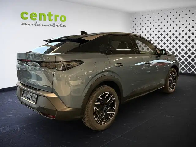 Peugeot 3008 view 5