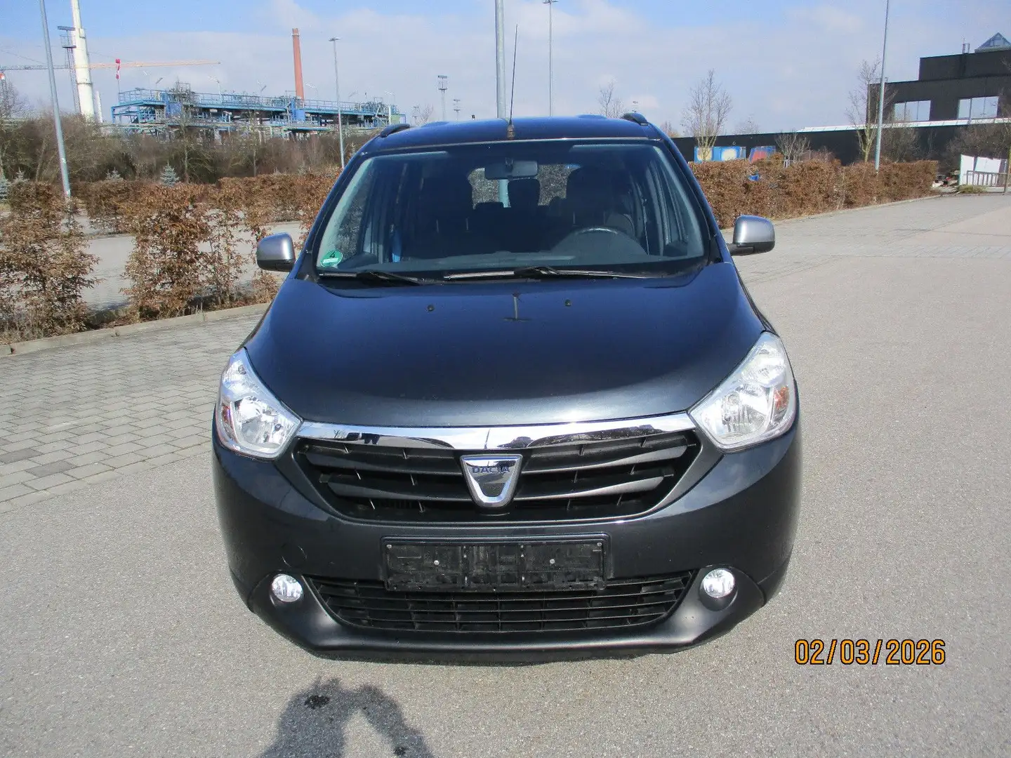 Dacia Lodgy 1.Hand 7 Sitze Grau - 2