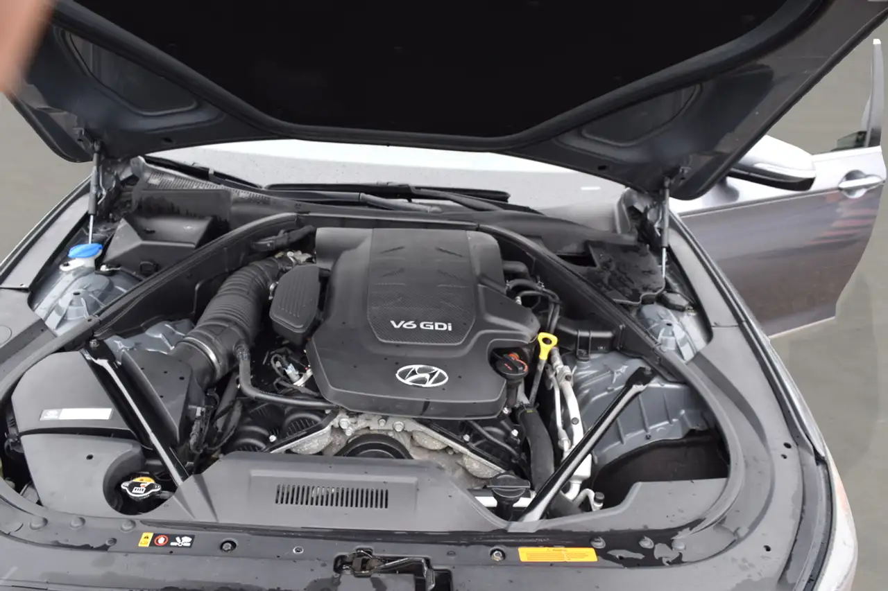 Hyundai Genesis fotografie Hyundai Genesis