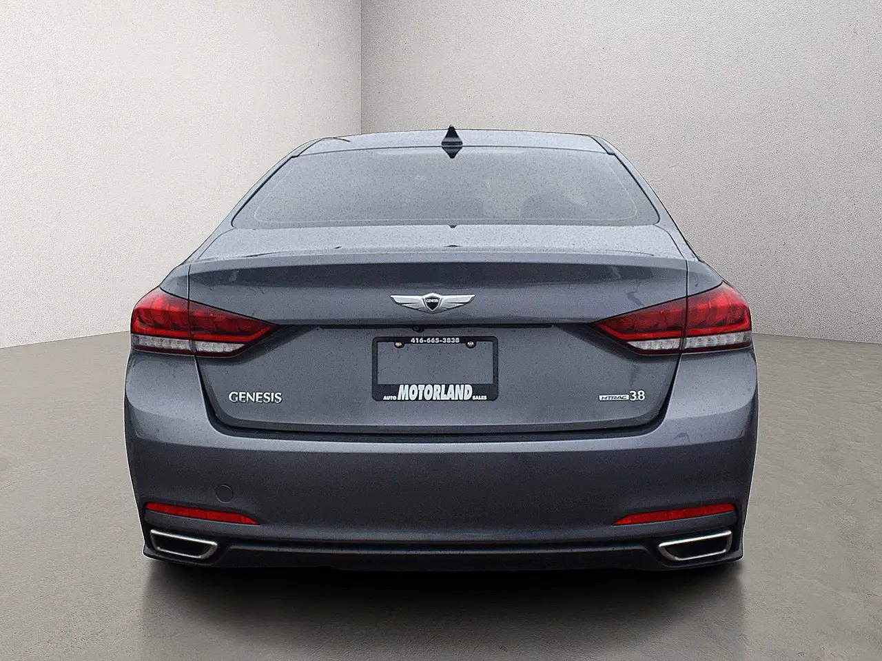 Hyundai Genesis снимка Hyundai Genesis