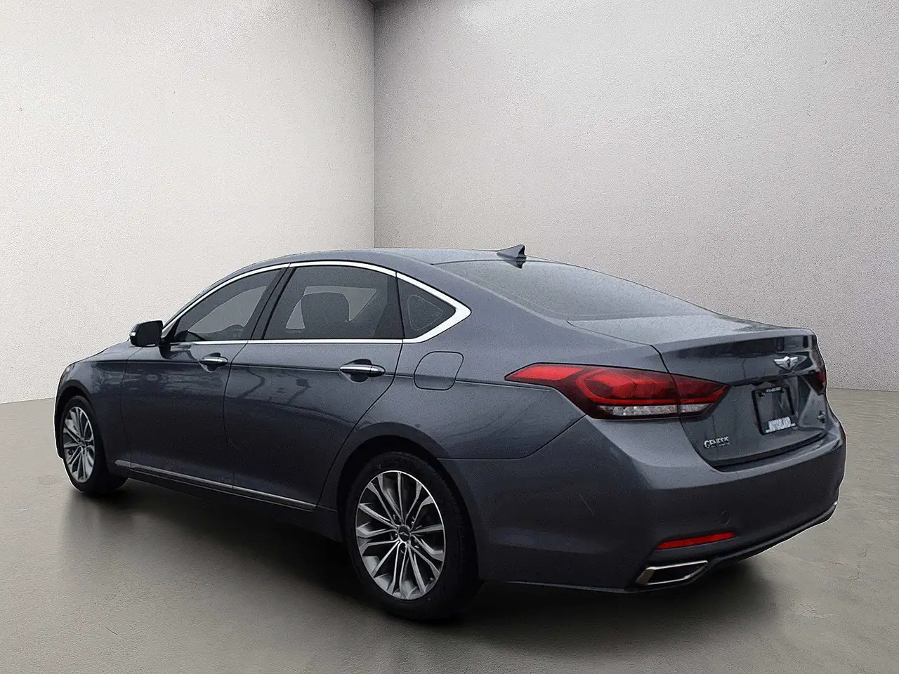 Hyundai Genesis снимка Hyundai Genesis