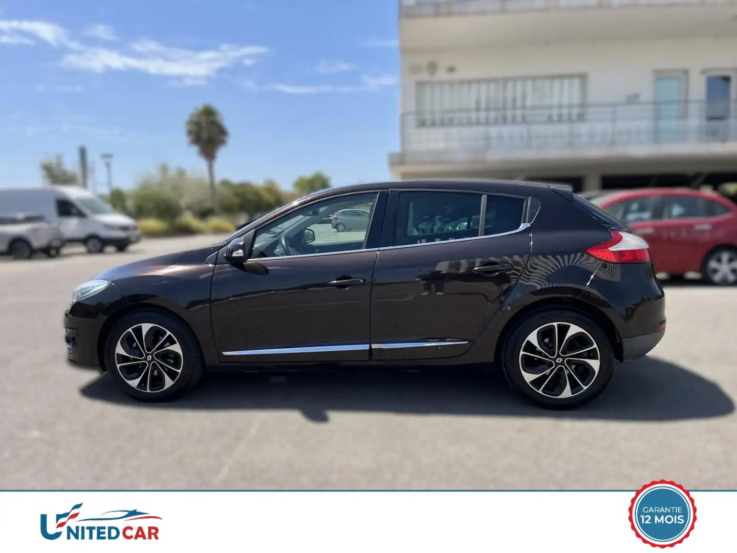 Renault Megane 1.5 Energy dCi 110 CV finition Akajou Brun - 2