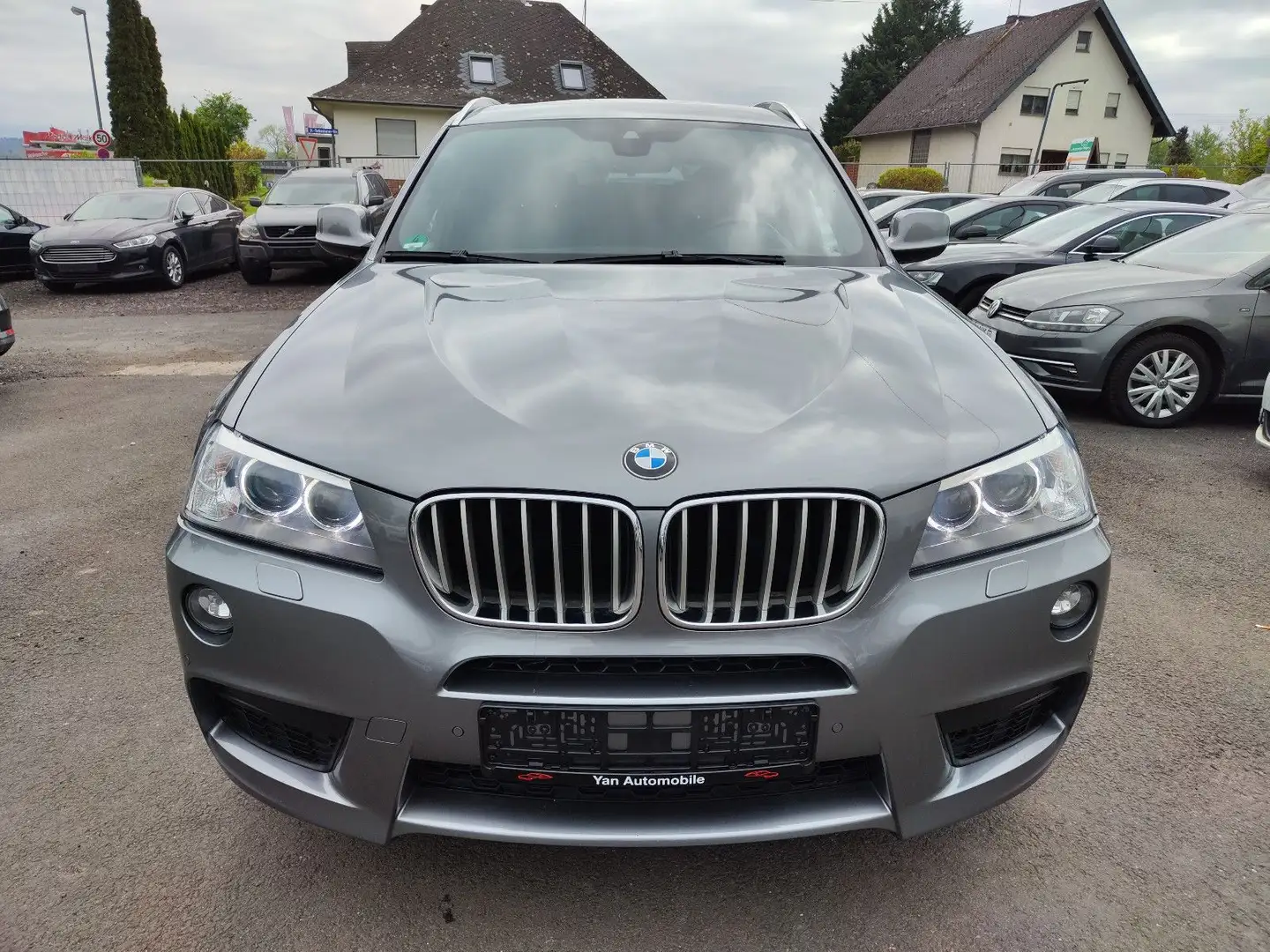 BMW X3 xDrive20d *M-Sportpaket*HUD*Panorama*Kamera* Gris - 2