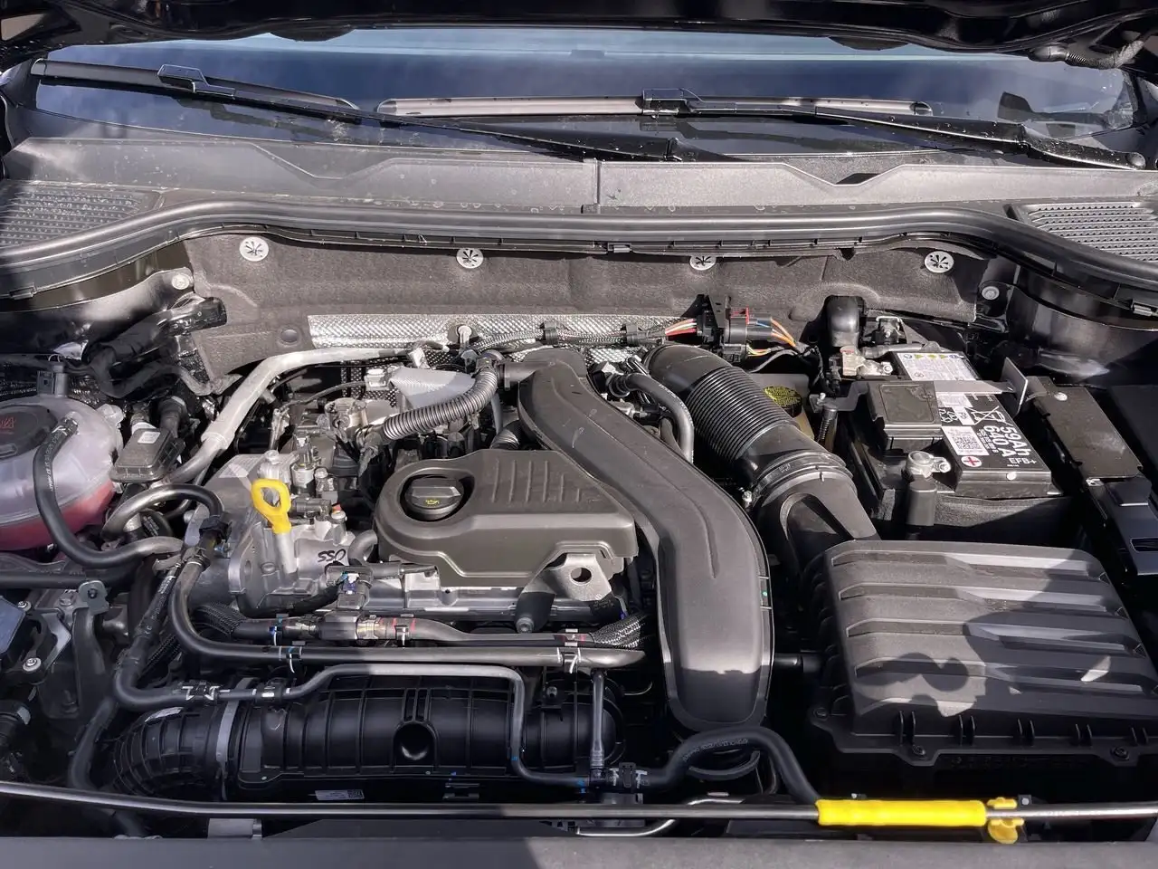 Volkswagen Taos снимка Volkswagen Taos