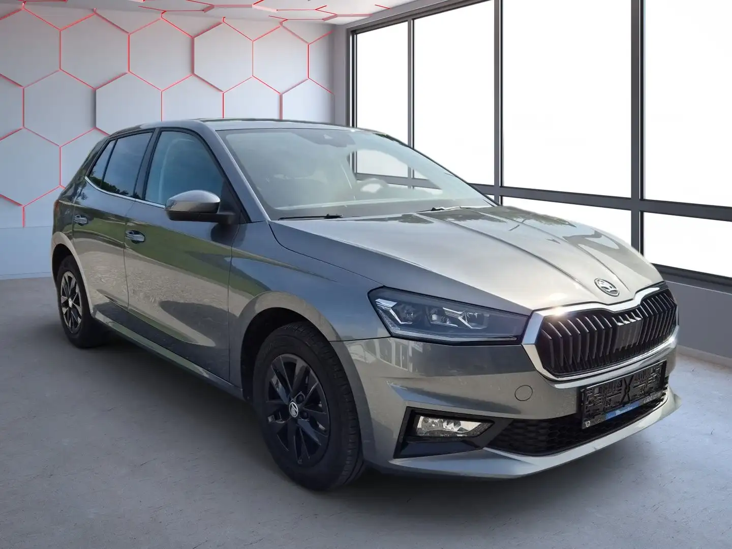 Skoda Fabia Style TSI DSG Grau - 2