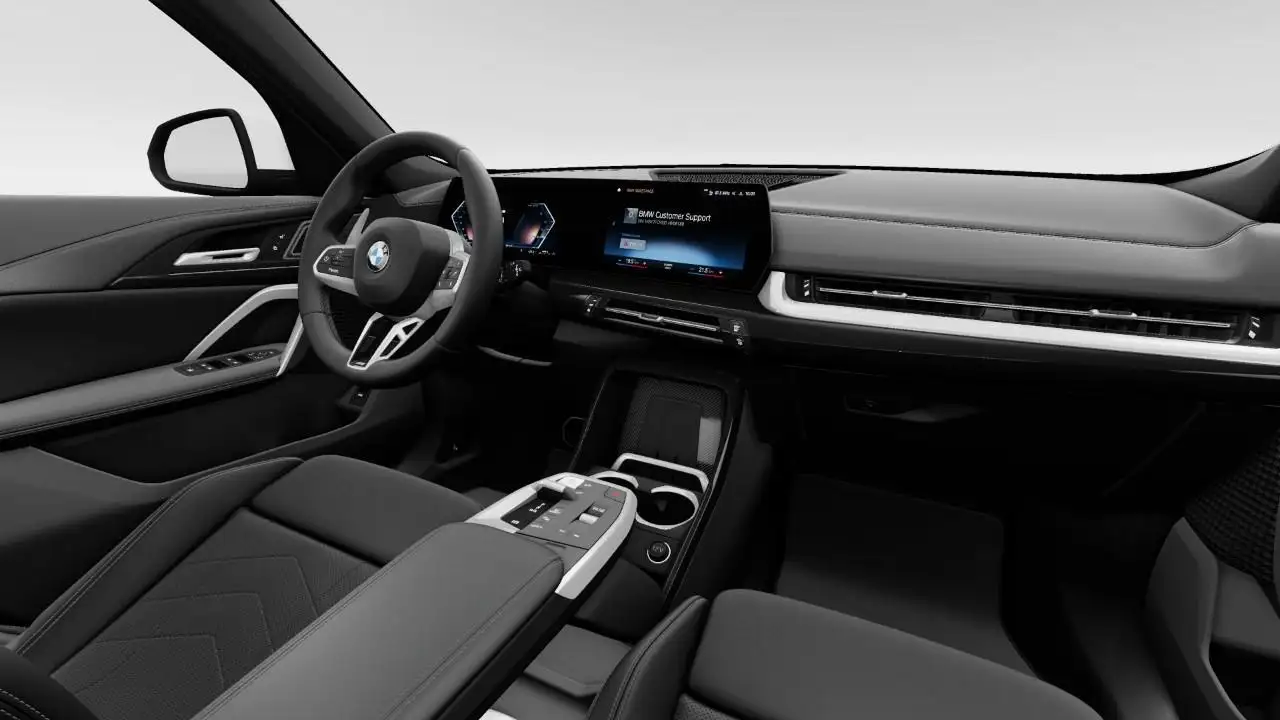 BMW X1 снимка BMW X1