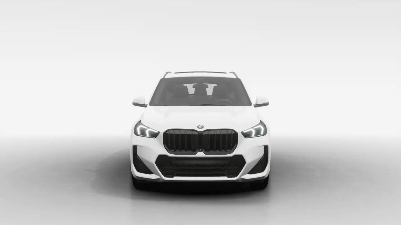 BMW X1 снимка BMW X1