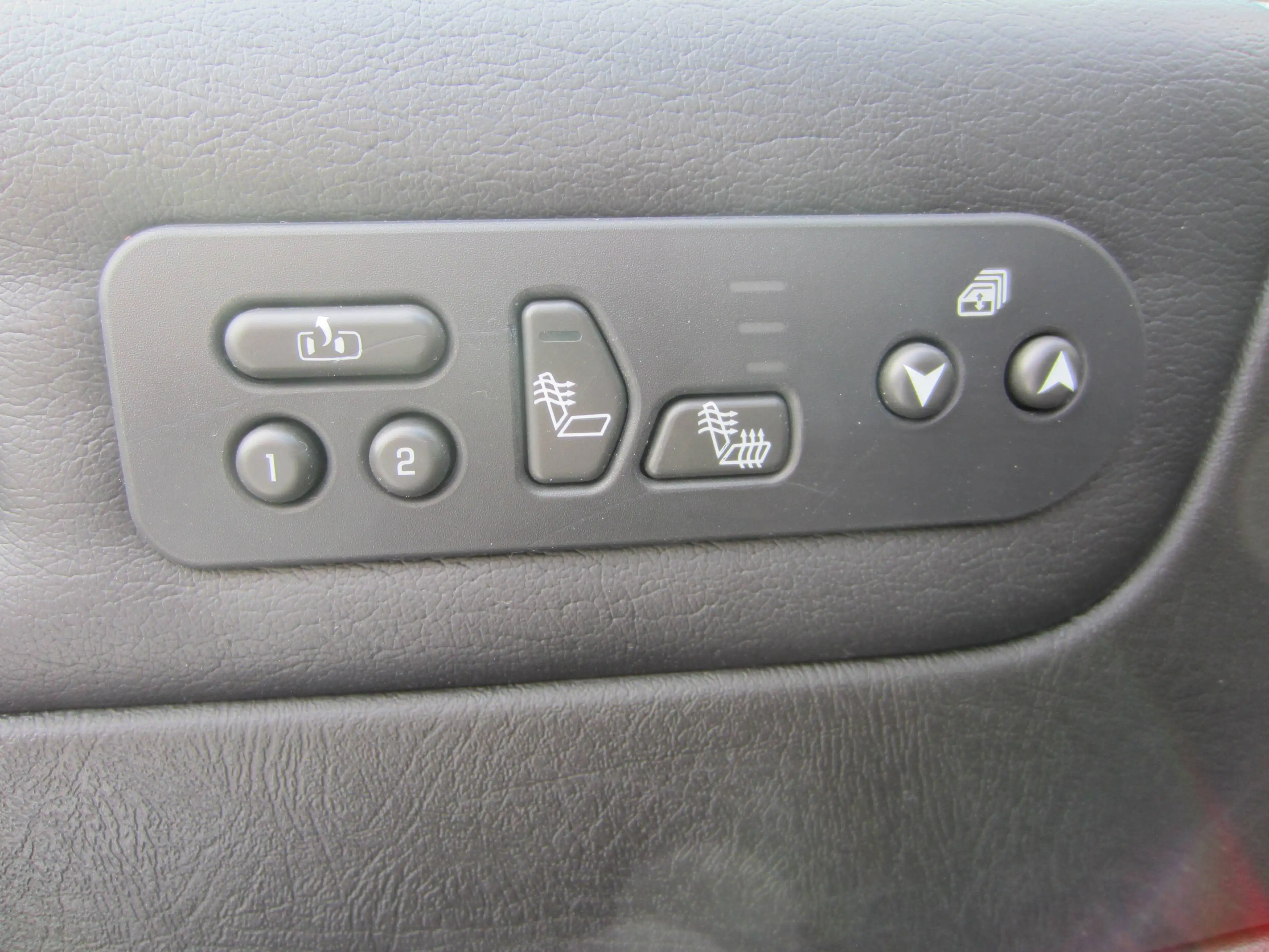HUMMER H2 Automatik — photo 18