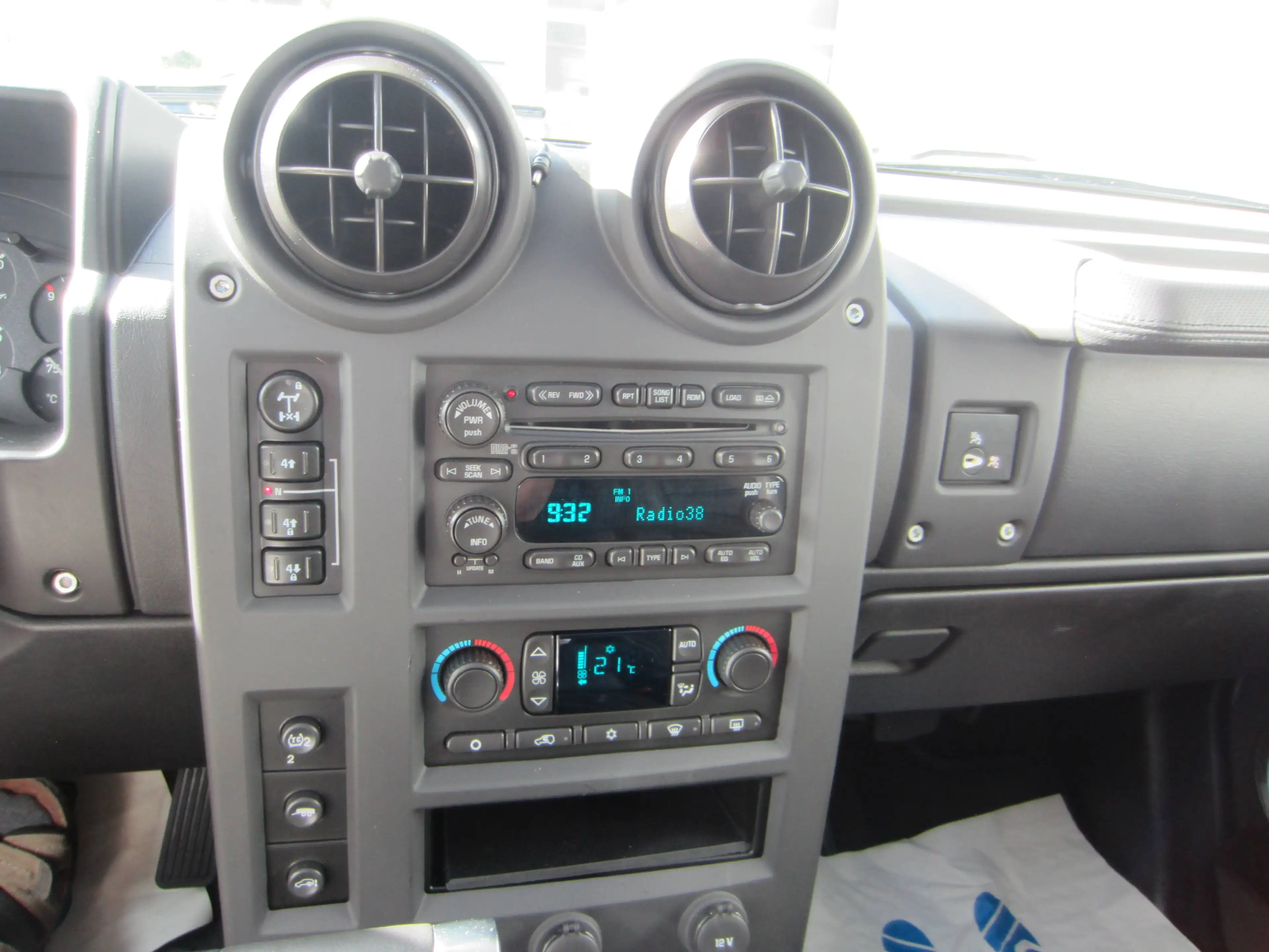 HUMMER H2 Automatik — photo 23