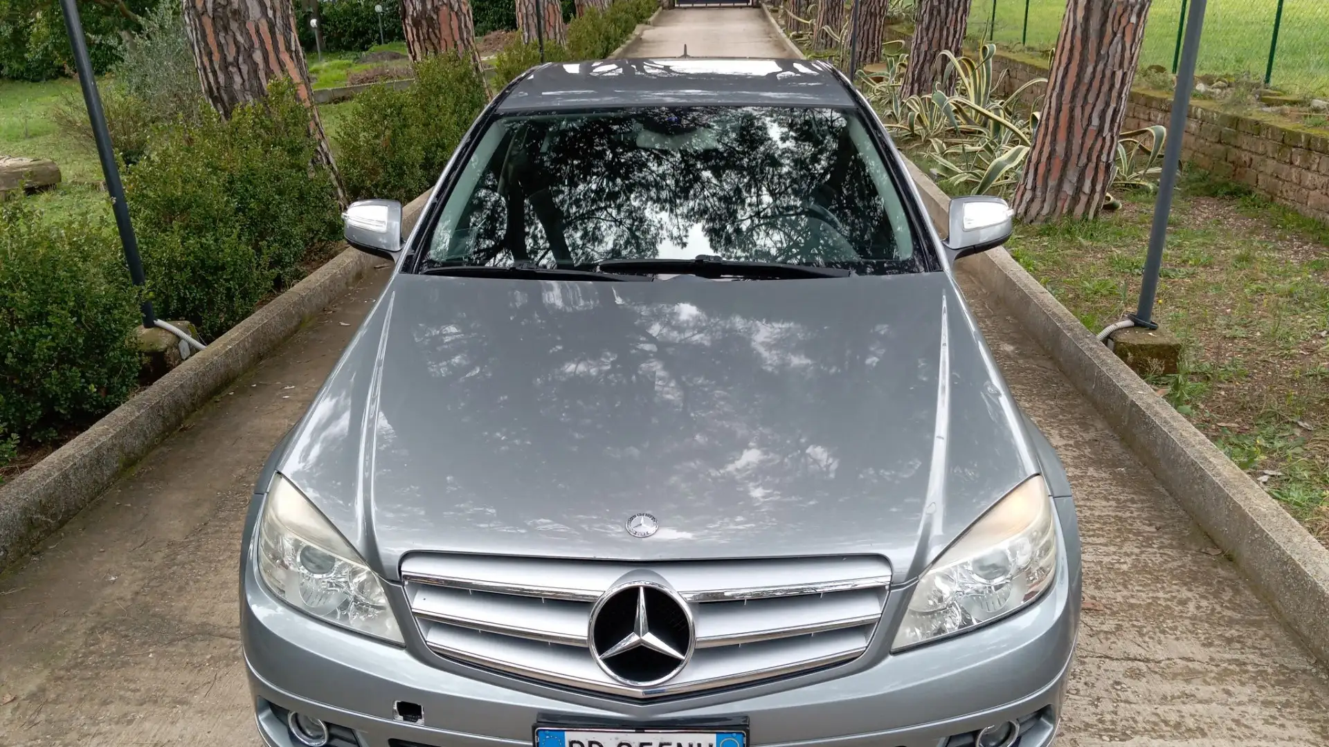 Mercedes-Benz 200 elegance - 1