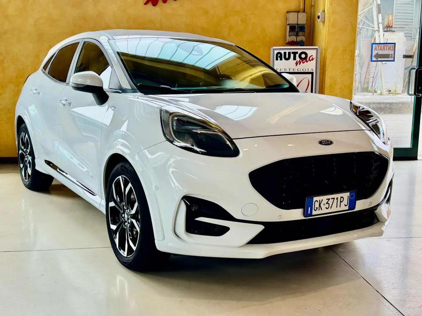 Ford Puma 1.0 EcoBoost Hybrid 125 CV ST-Line X MHEV Bianco - 2