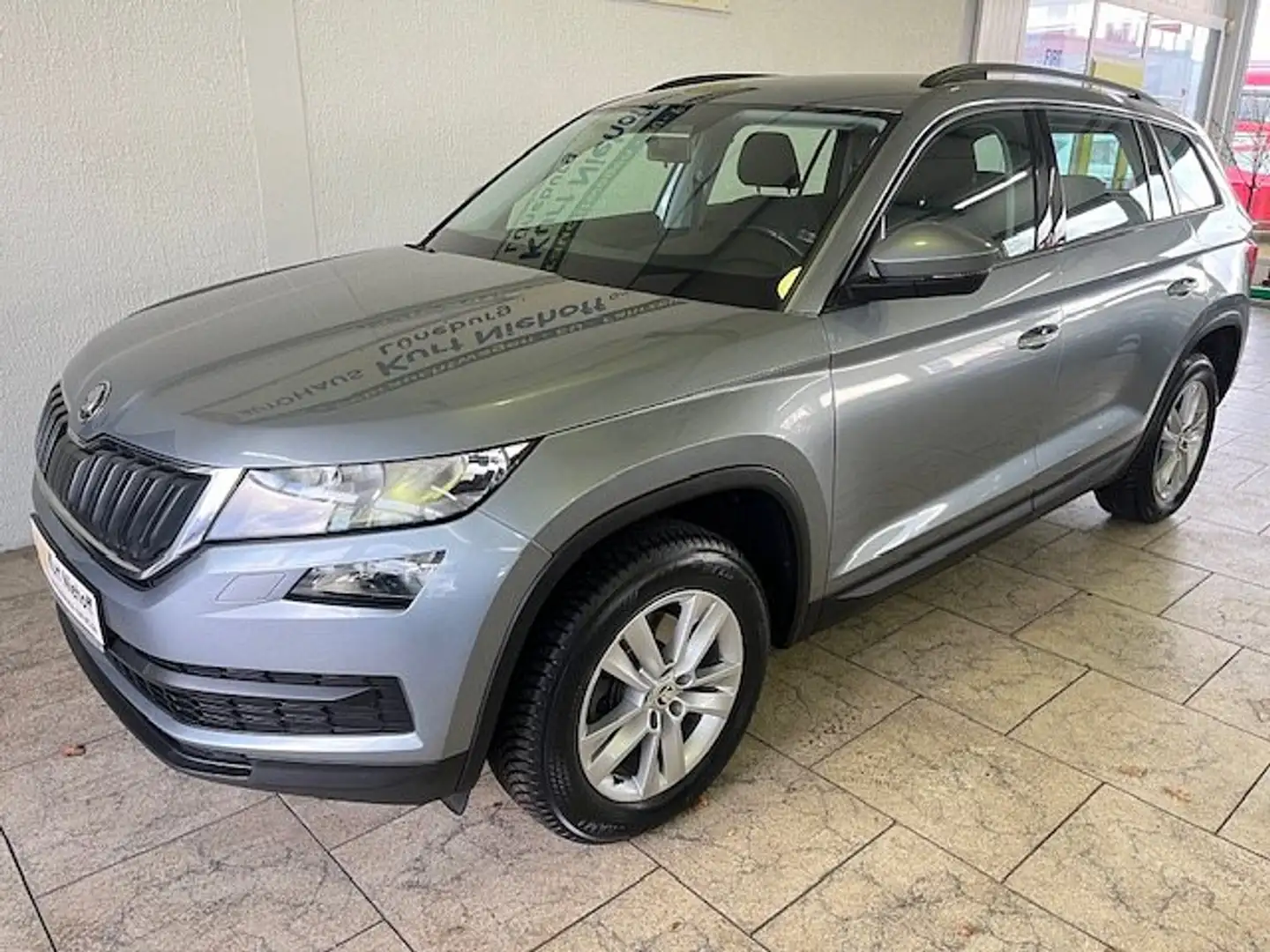Skoda Kodiaq Active Gris - 2