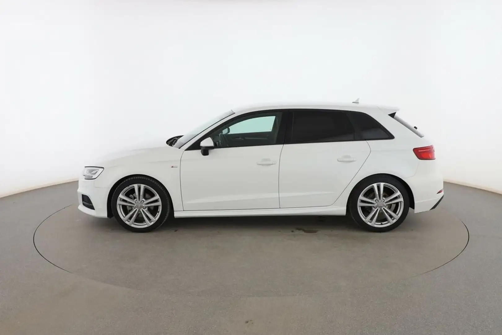 Audi A3 1.5 TSI ACT sport Blanco - 2