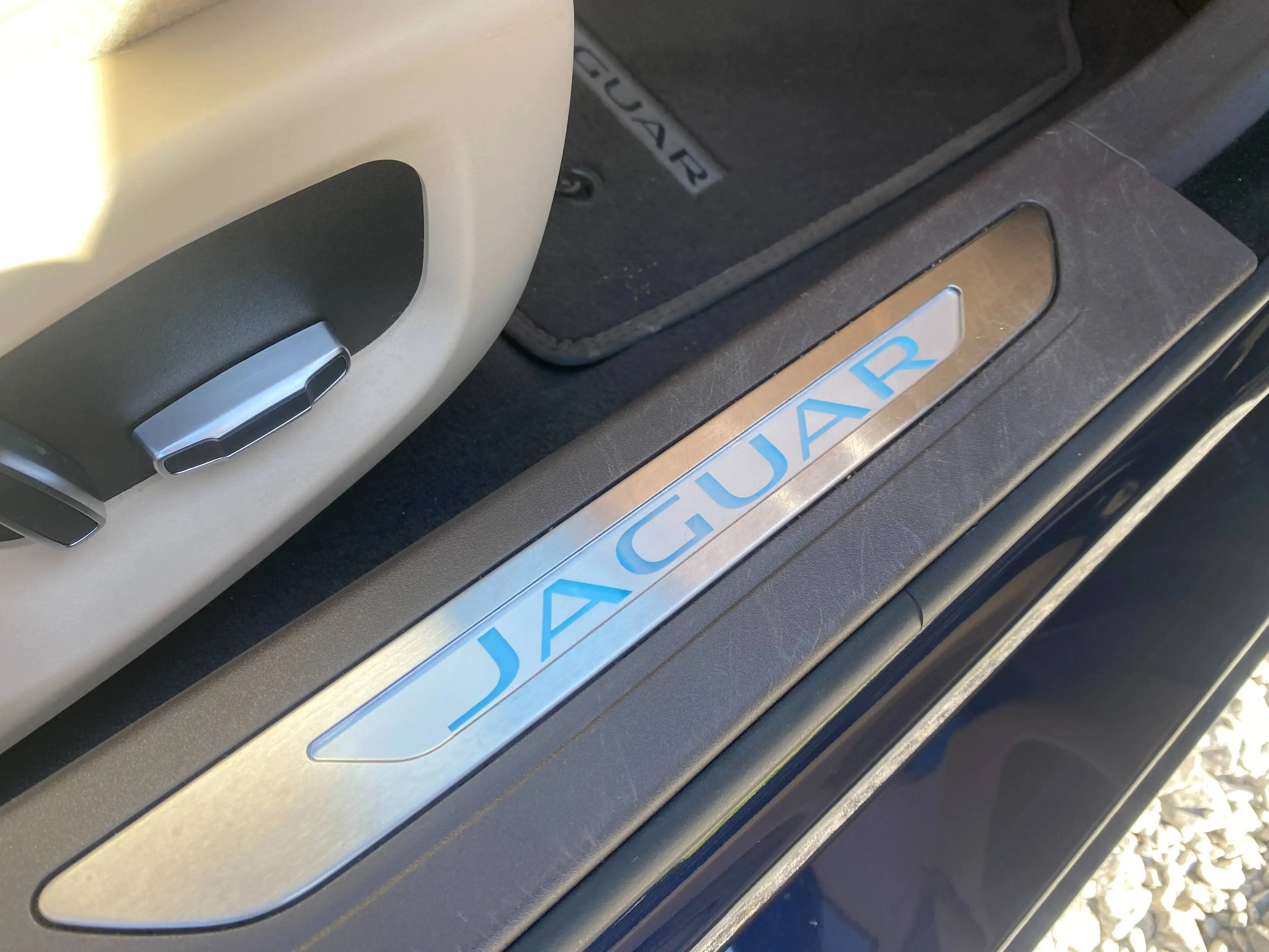 Jaguar XF Portfolio 2.5t | ab 4,99% | Garantie | — photo 12