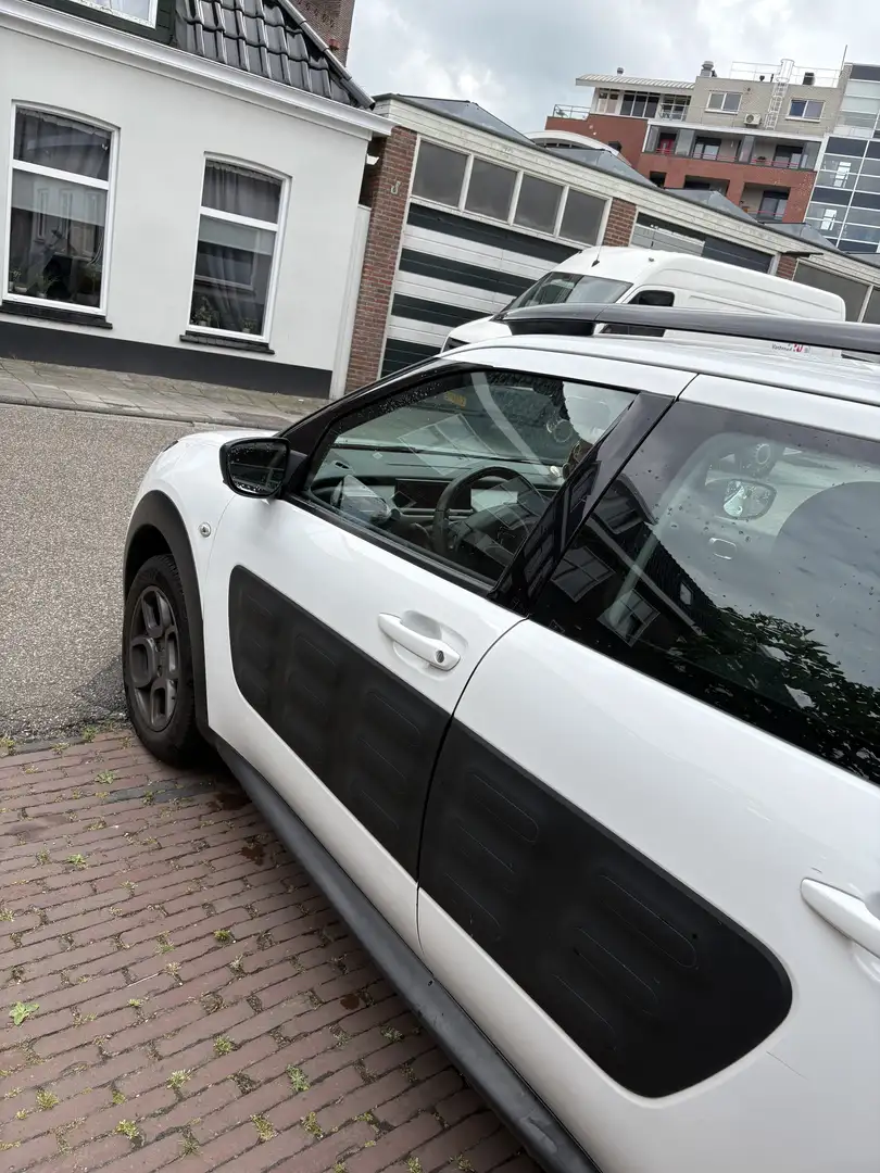 Citroen C4 Cactus 1.2 PureTech Feel Wit - 1