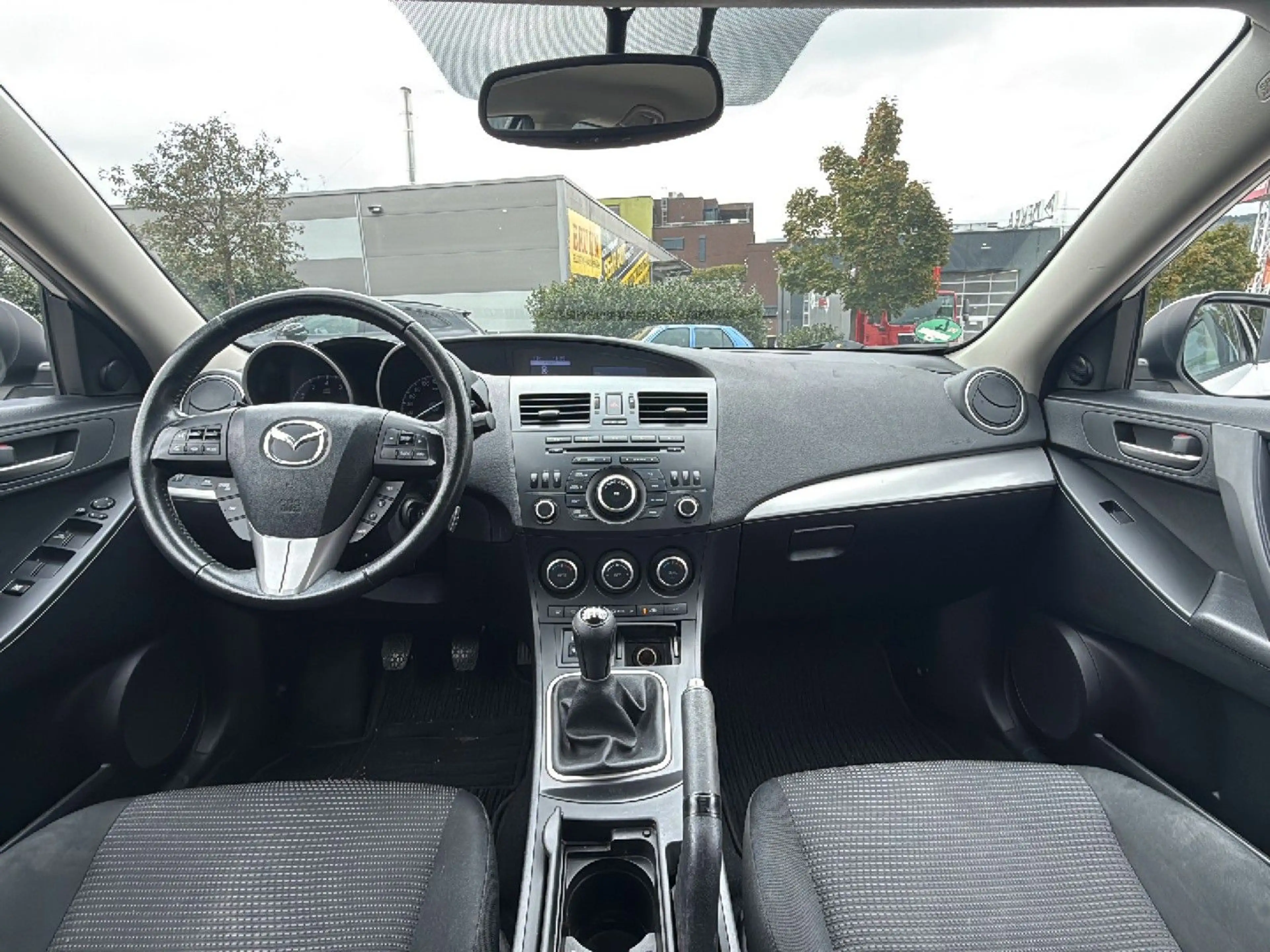Mazda 3 1.6 Edition | Klimaautomatik | Tempomat | Alu — photo 10