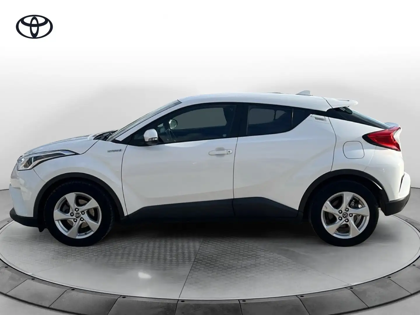Toyota C-HR C-HR 1.8 Hybrid E-CVT Active Bianco - 2