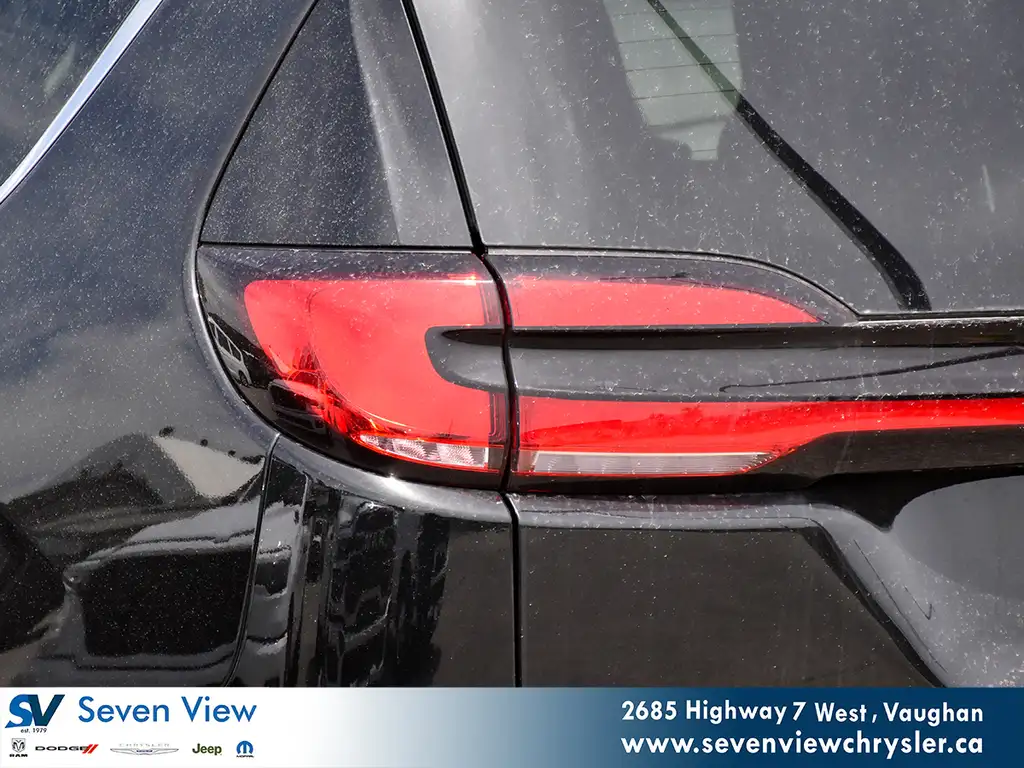 Chrysler Pacifica 2027 photo 5