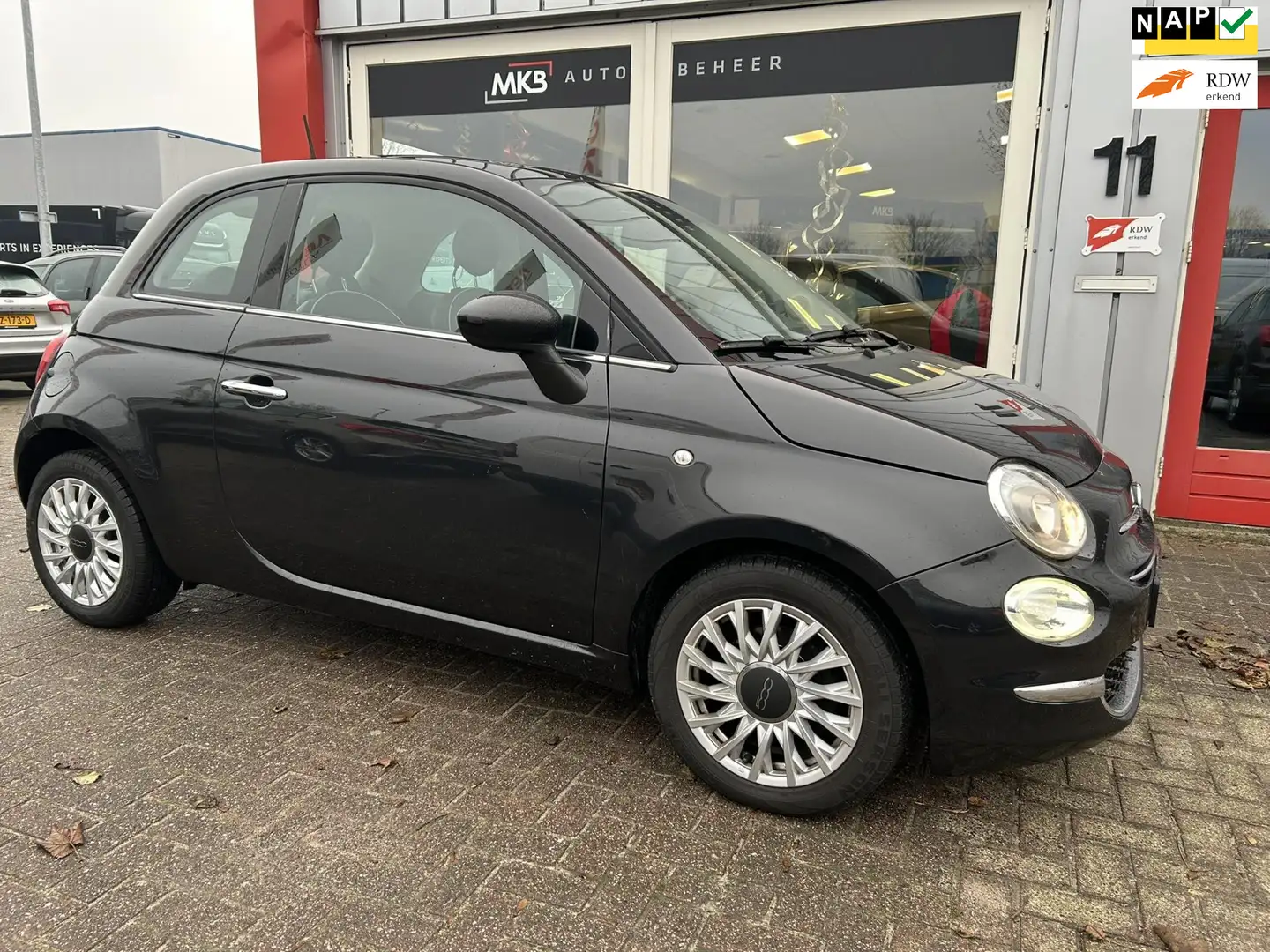Fiat 500 0.9 TwinAir Turbo Lounge Navigatie/PDC Zwart - 1