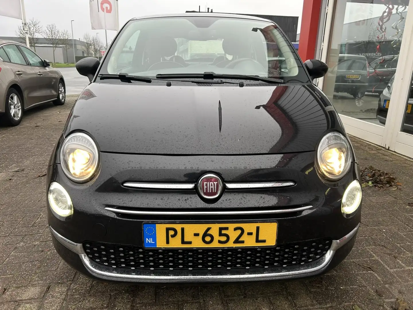 Fiat 500 0.9 TwinAir Turbo Lounge Navigatie/PDC Zwart - 2