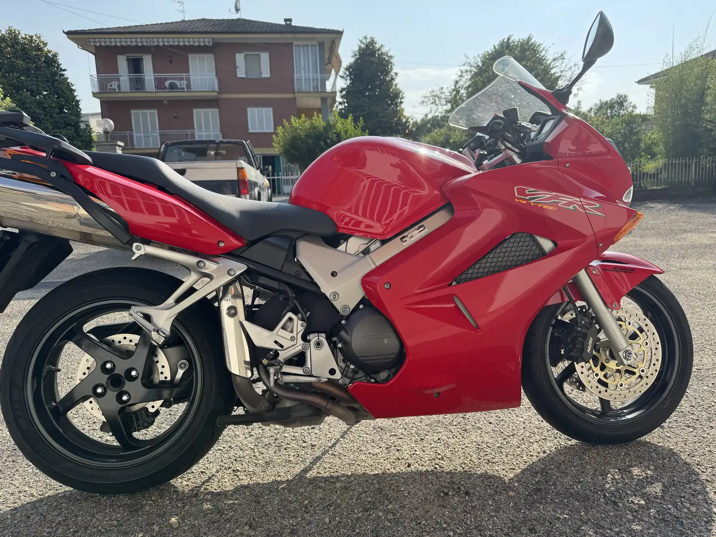 Honda VFR 800 VTHEC - 2