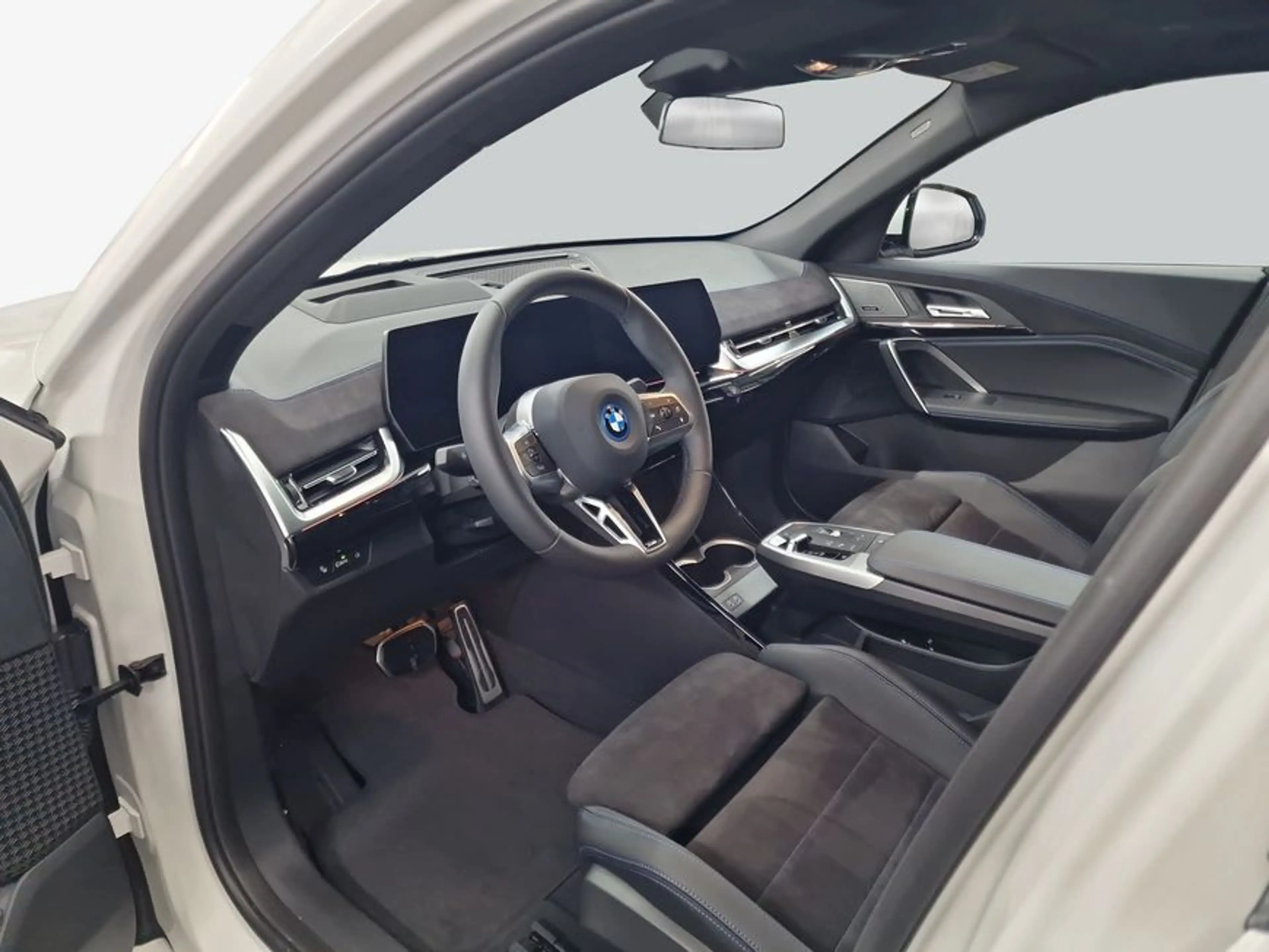 BMW iX2 xDrive30 225 kW, 5-türig (Strom) — photo 11